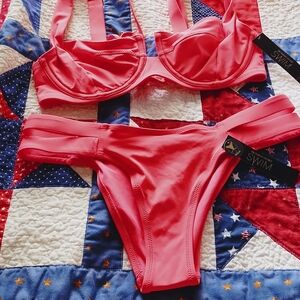 NWT Victoria's Secret Brazilian Bikini Swimsuit